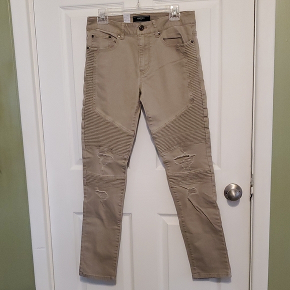 Forever 21 Other - Forever 21 Men's Tan Skinny Jeans with ribbed texture and distressed details.